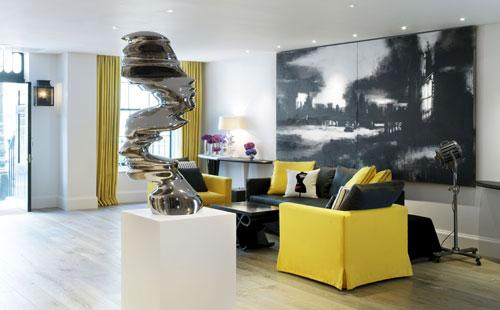 classical-english-luxury-hotel-haymarket-london-lobby