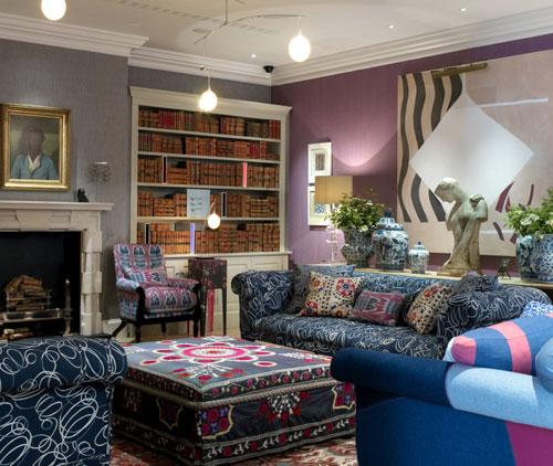 classical-english-luxury-hotel-haymarket-london-library