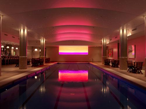 classical-english-luxury-hotel-haymarket-london-pool