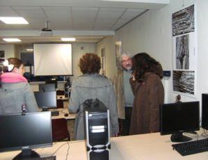 Vernissage et Workaholic Vernissage et Workaholic