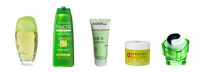 ÊTES-VOUS INFLUENCÉ PAR LE DESIGN DES PRODUITS DE BEAUTÉ ? ÊTES-VOUS INFLUENCÉ PAR LE DESIGN DES PRODUITS DE BEAUTÉ ?