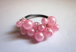 Bracelet + Bague {mignonet et mignonette, allons voir si la rose etc.}