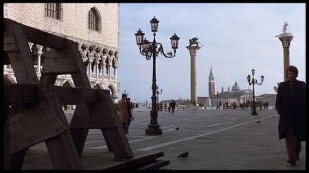 Ne vous retournez pas - Don't Look Now, Nicolas Roeg (1973) Ne vous retournez pas - Don't Look Now, Nicolas Roeg (1973)