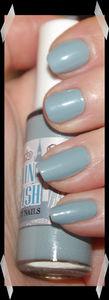 Un peu de blabla, un peu de manucure Eyeko + un bon plan^^ test_vernis_eyeko_bleu