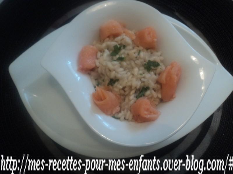 Recette du vrai risotto au saumon fumé http://img543.imageshack.us/img543/5678/dsc04070r.jpg