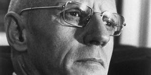 Le philosophe français Michel Foucault à Paris. | AFP Le philosophe français Michel Foucault à Paris.