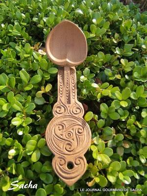 Cuillères de mariage en bois ... Cuillères de mariage en bois ...