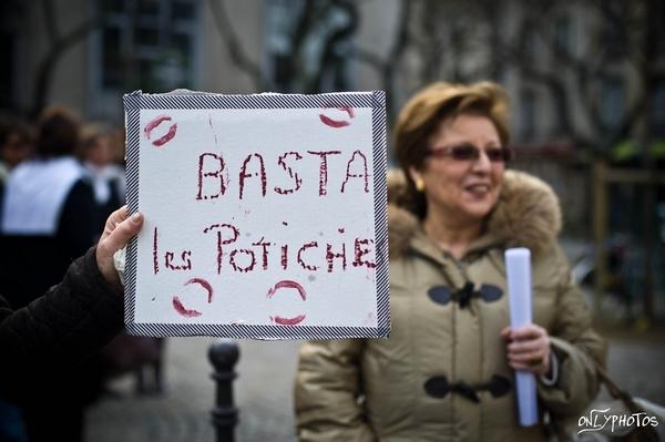 Pêle-Mêle: St Valentin, La Nouvelle République, Au 137.... basta les potiches