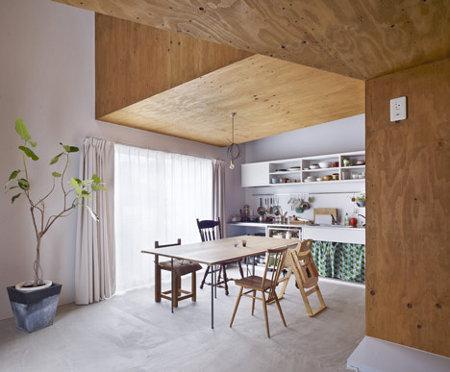 Comme dans un arbre: une maison à Hiroshima par Suppose Design Office Comme dans un arbre: une maison à Hiroshima par Suppose Design Office