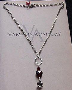 Concours : chez @VampireAcademyF et @DreamingTessie ! rose-s-heart-necklace2.jpg