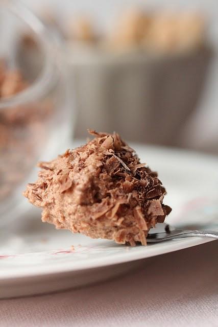 Mousse au chocolat légère uniquement avec des blancs