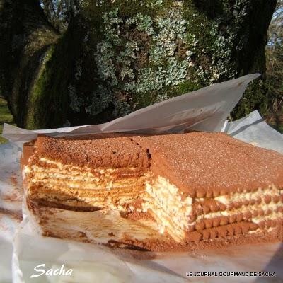 Le gâteau de famille Le gâteau de famille