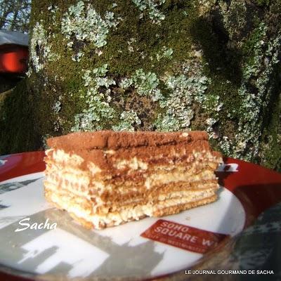 Le gâteau de famille Le gâteau de famille
