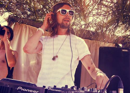 Busy+P++retro Valentine’s Day mix 2011