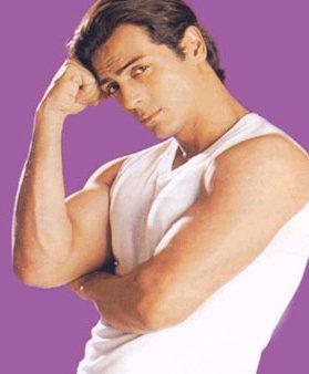 Les 13 acteurs Bollywood les plus actifs en 2010 (1/2) arjun_rampal1.jpg