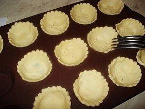 Les-mini-tartelettes-de-mousse-de-chevre-1.jpg