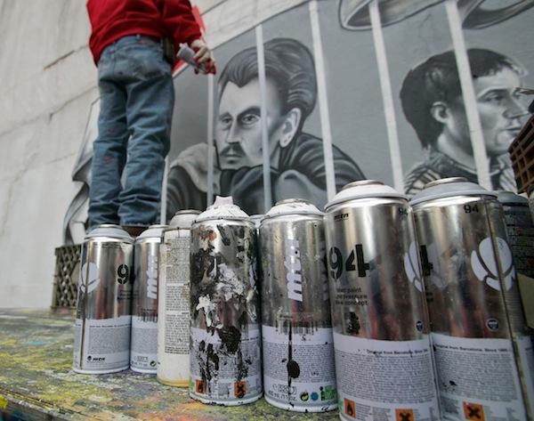 Soutien à Voina aux 4 coins du monde... ou presque Soutien à Voina aux 4 coins du monde... ou presque