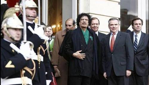 LES DONNEURS DE LECONS Kadhafi Muselier 2.jpg