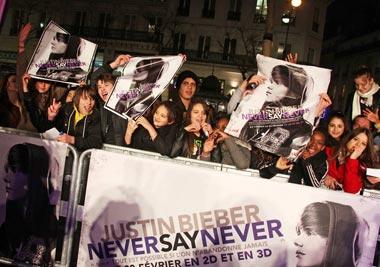 Justin_Bieber_arriving_French_premiere_movie_7o0kxkOkEX5l.jpg