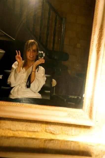 Sur un nuage ! Image and video hosting by TinyPic