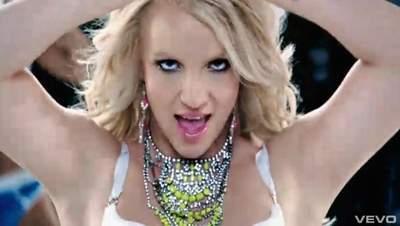 Le nouveau Britney Spears : “Hold it against me” (VIDEO)