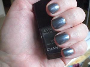 black pearl Mon premier vernis Chanel… et le dernier !