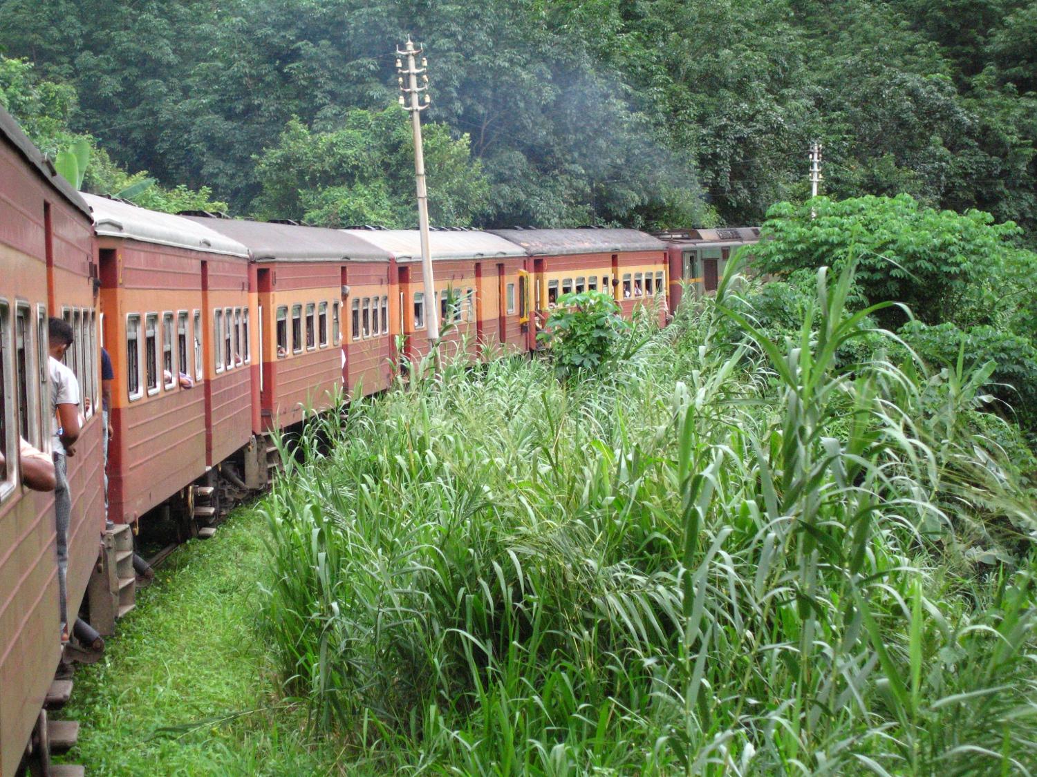 Train_from_Colombo