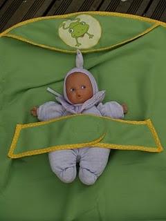 Frikadel featuring Aya Frikadel featuring Aya