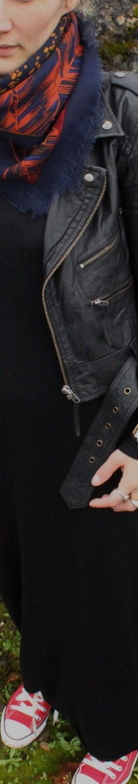 LA DEMI-MESURE LA DEMI-MESURE