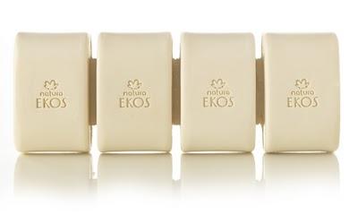 LES NOUVEAUX SAVONS VONT-ILS DETRÔNER LE GEL-DOUCHE ? LES NOUVEAUX SAVONS VONT-ILS DETRÔNER LE GEL-DOUCHE ?