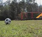 vidéo tir parfait ballon football précision enfant balançoire