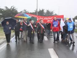 Prison : 150 manifestants sur le pont Prison : 150 manifestants sur le pont