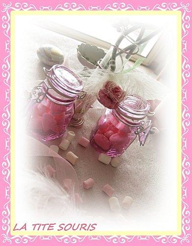 Une table SO ROSE (n°2) TABLE-ROSE-BONBONS-3.jpg