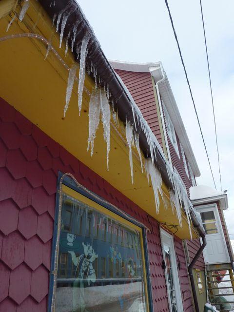 2011 02 04 Soleil et toits enneigés - 16 Photos de neige