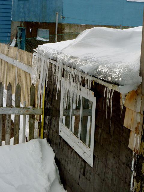 2011 02 04 Soleil et toits enneigés - 18 Photos de neige