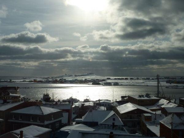 2011 02 04 Soleil et toits enneigés - 15 Photos de neige