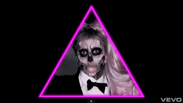 - Voici le nouveau clip de Lady Gaga 