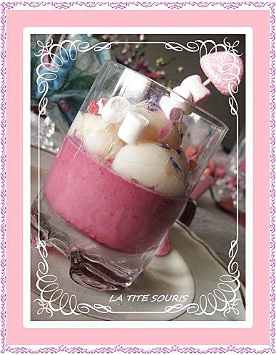 Pannacotta aux fruits rouge et lichees panacotta-fruit-rouge.jpg