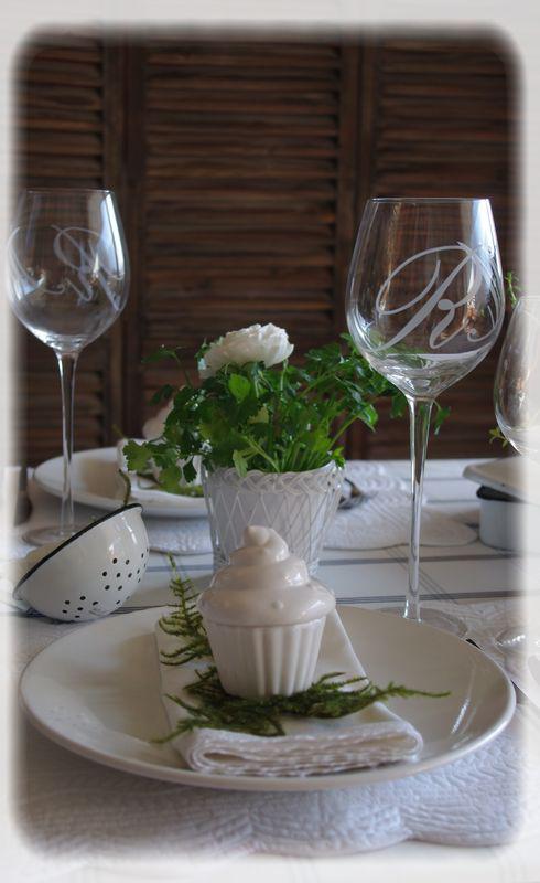 Un diner printanier en blanc.... blanche_bleue_067_modifi__1