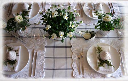 Un diner printanier en blanc.... blanche_bleue_045_modifi__1