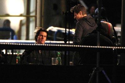 Tom_Cruise_Jeremy_Renner_Set_Mission_Impossible_7tl3WqbvbMPl.jpg, mar. 2011 Tom_Cruise_Jeremy_Renner_Set_Mission_Impossible_7tl3WqbvbMPl.jpg