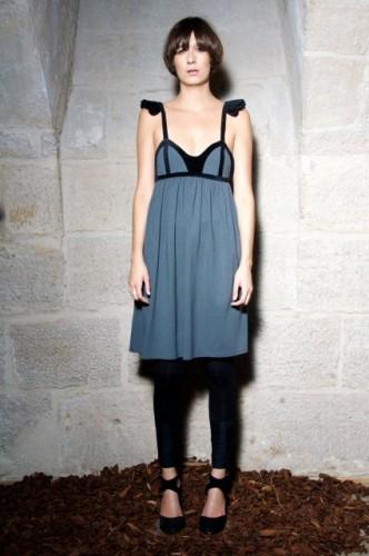 Une robe de créatrice à prix tout doux ... voltigeuse_jsy_devant-z.jpg