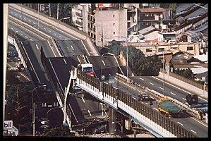 Kobe-1995-pont.jpg