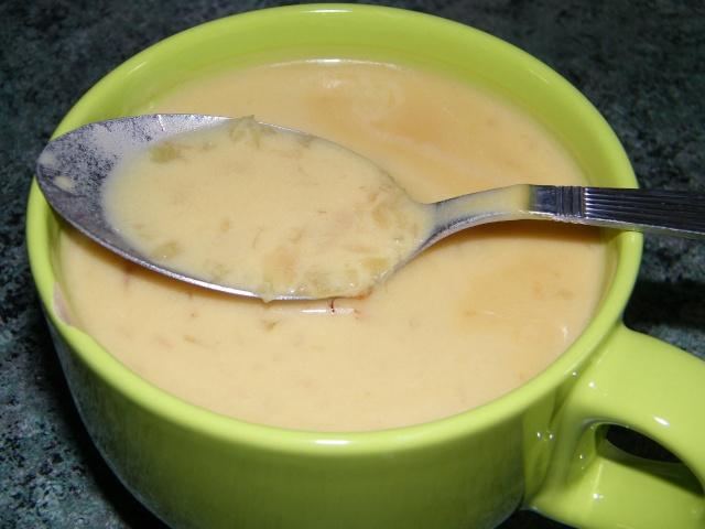 TRUITE ET SES LEGUMES A LA SAUCE ECHALOTE SAFRANEE