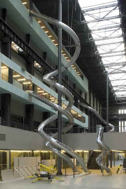 Tate Modern par Carsten Holler 10 Toboggans exceptionnels, insolites et Design