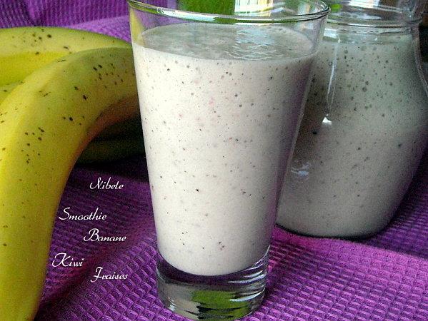 Smoothie Banane-Kiwi-Fraise nibele-1564.jpg