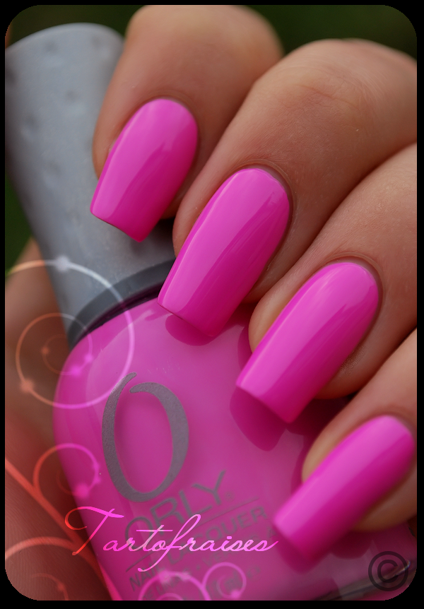 Orly - Fancy Fushia http://tartofraises.nailblogs.net/vernis/ORLY/fancyFushia/orly_fancyFushia_1.png