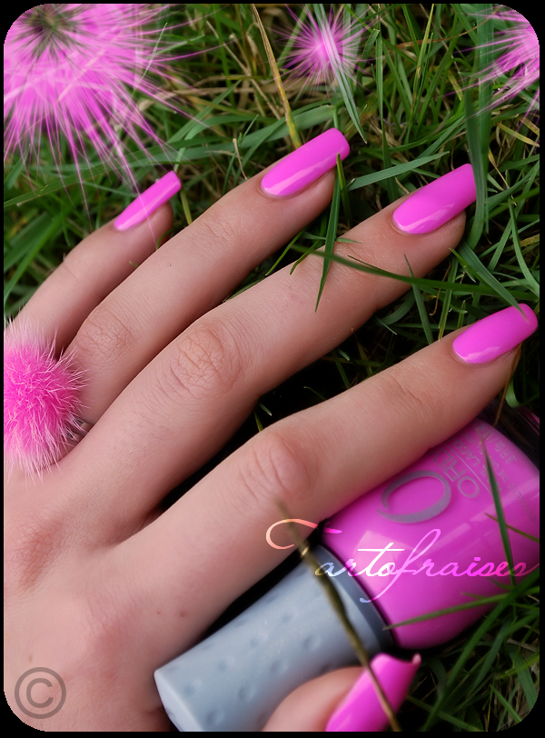 Orly - Fancy Fushia http://tartofraises.nailblogs.net/vernis/ORLY/fancyFushia/orly_fancyFushia_5.png