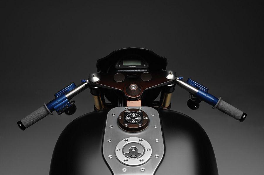 Harley Davidson – Bell & Ross.