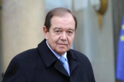 Nouveau scoop de mémé Kamizole : le « grave secret» de Kadhafi sur Sarkozy dévoilé ! patrick-ollier-ami-de-kadhafi-17-fev-2011.1299956135.jpg